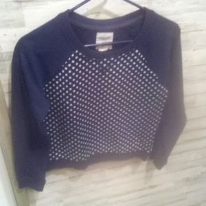 Levi women's sweatshirt. Box 222